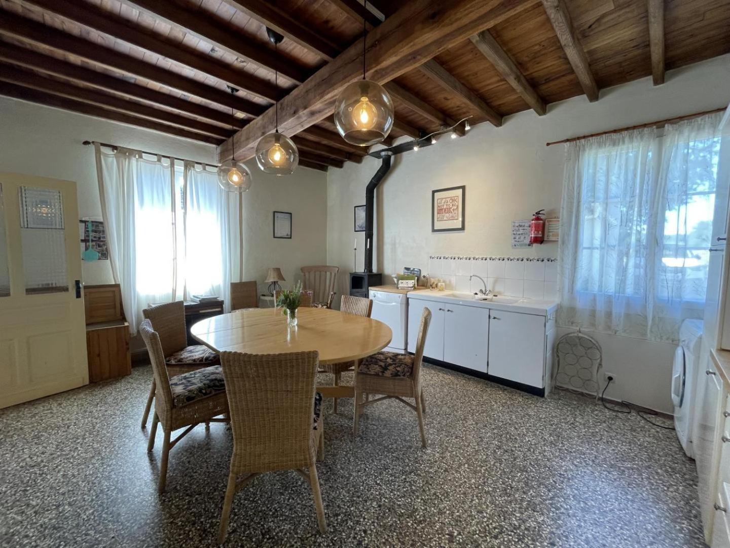 Maison Lajus Bassillon-Vauze ภายนอก รูปภาพ