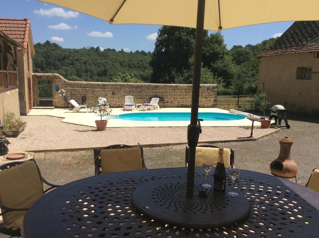 Maison Lajus Bassillon-Vauze ภายนอก รูปภาพ