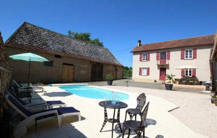 Maison Lajus Bassillon-Vauze ภายนอก รูปภาพ